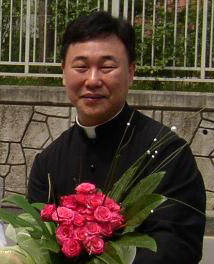 제2대 보좌 사제 김원경 타데오 신부님